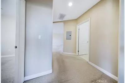 1515 Grismer Avenue #302, Burbank, CA 91504 - Photo 13