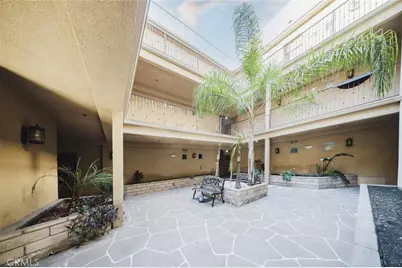 1515 Grismer Avenue #302, Burbank, CA 91504 - Photo 29