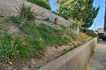 23814 Sarda Road, Valencia, CA 91355 - Photo 45