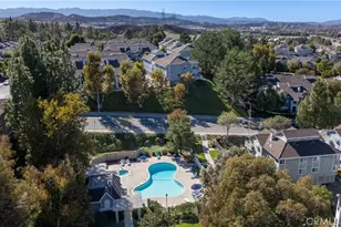 26971 Flo Ln, Canyon Country, CA 91351 - Photo 35