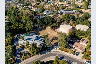 2829 Willowhaven Drive, La Crescenta, CA 91214 - Photo 9