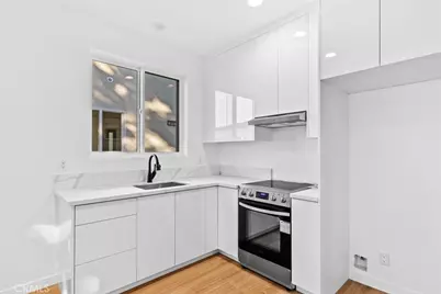 6842 Cedros Avenue, Van Nuys, CA 91405 - Photo 33