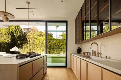 13157 Otsego, Sherman Oaks, CA 91423 - Photo 9