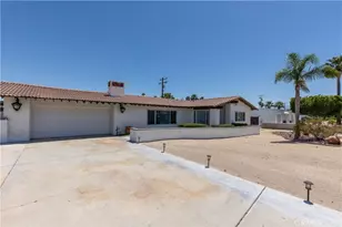 2290 N Victoria, Palm Springs, CA 92262 - Photo 1