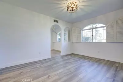 20264 Lassen Street, Chatsworth, CA 91311 - Photo 5