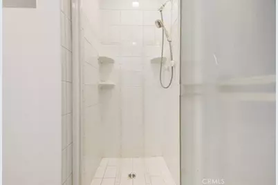 20264 Lassen Street, Chatsworth, CA 91311 - Photo 17