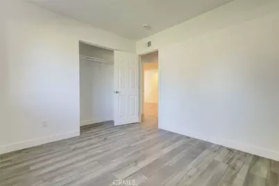 20264 Lassen Street, Chatsworth, CA 91311 - Photo 23