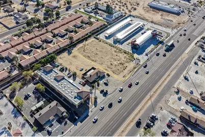 15403 Bear Valley, Hesperia, CA 92345 - Photo 7