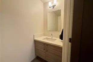 2428 E Del Mar Blvd, Pasadena, CA 91107 - Photo 15