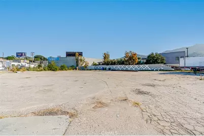 7636 Foothill Boulevard, Tujunga, CA 91042 - Photo 11