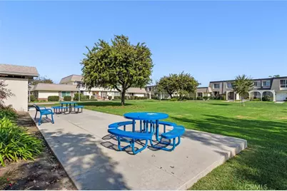 9824 Via Sonoma, Cypress, CA 90630 - Photo 51