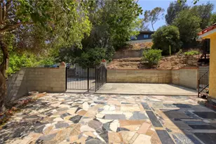 4915 El Canto Dr, Los Angeles, CA 90041 - Photo 17