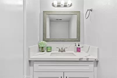 1881 Alpha Road #8, Glendale, CA 91208 - Photo 21