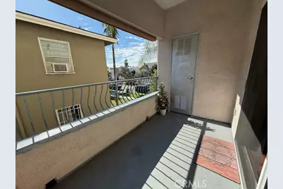 332 S Serrano Ave #101, Los Angeles, CA 90020 - Photo 9