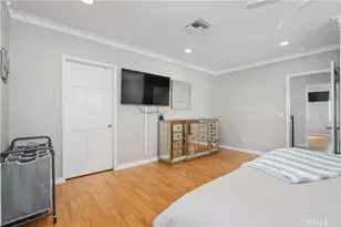 13001 Debby St, Los Angeles, CA 91401 - Photo 19