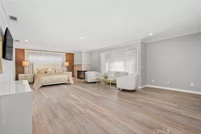 13001 Debby Street, Los Angeles, CA 91401 - Photo 13