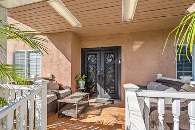 13001 Debby Street, Los Angeles, CA 91401 - Photo 3