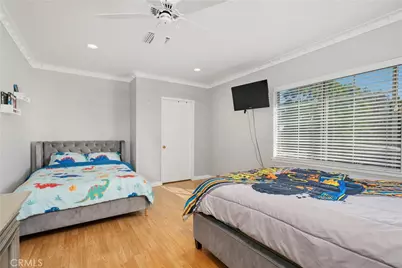 13001 Debby Street, Los Angeles, CA 91401 - Photo 23