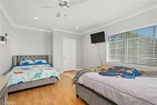 13001 Debby St, Los Angeles, CA 91401 - Photo 23