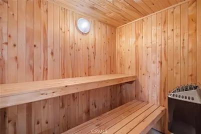 13001 Debby Street, Los Angeles, CA 91401 - Photo 17