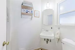 15439 Hart St, Van Nuys, CA 91406 - Photo 7