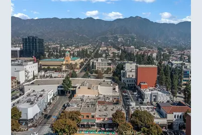 138 N San Fernando Boulevard, Burbank, CA 91502 - Photo 19