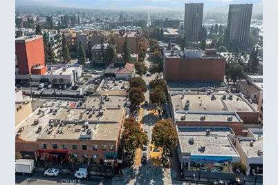 138 N San Fernando Boulevard, Burbank, CA 91502 - Photo 21