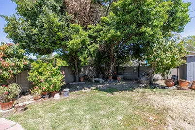 14719 Wyandotte Street, Van Nuys, CA 91405 - Photo 35