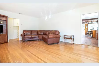 14719 Wyandotte Street, Van Nuys, CA 91405 - Photo 9