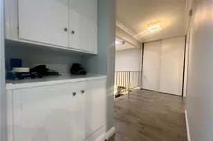 7301 Lennox Ave, Van Nuys, CA 91405 - Photo 15