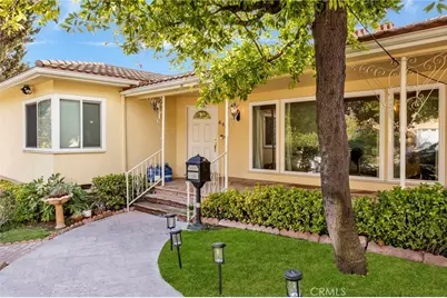 695 Glenmore Boulevard, Glendale, CA 91206 - Photo 3