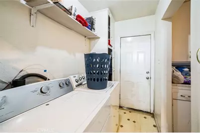 938 E 2nd Street, San Bernardino, CA 92408 - Photo 23