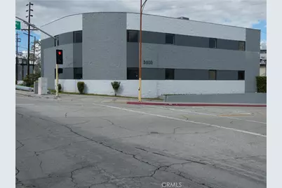 3500 N San Fernando Boulevard, Burbank, CA 91505 - Photo 3