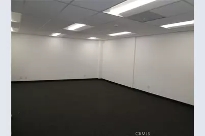 3500 N San Fernando Boulevard, Burbank, CA 91505 - Photo 13