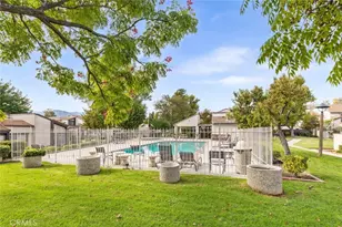 24430 Nicklaus Dr, Valencia, CA 91355 - Photo 5