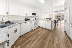 24430 Nicklaus Dr, Valencia, CA 91355 - Photo 19