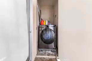 24430 Nicklaus Dr, Valencia, CA 91355 - Photo 41