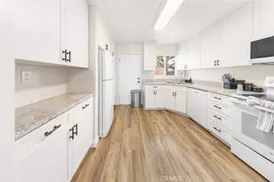 24430 Nicklaus Dr, Valencia, CA 91355 - Photo 15