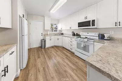 24430 Nicklaus Drive #L2, Valencia, CA 91355 - Photo 17