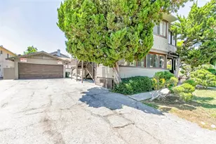 325 S Los Robles Ave, Pasadena, CA 91101 - Photo 37