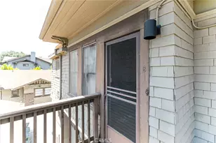 325 S Los Robles Ave, Pasadena, CA 91101 - Photo 41