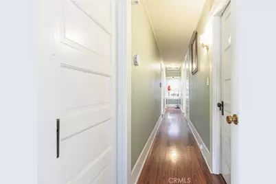 325 S Los Robles Avenue, Pasadena, CA 91101 - Photo 15