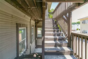 325 S Los Robles Ave, Pasadena, CA 91101 - Photo 49