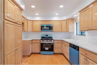 9000 Vanalden Avenue #117, Northridge, CA 91324 - Photo 13