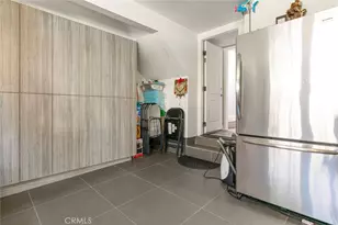 7901 Via Stefano, Burbank, CA 91504 - Photo 23