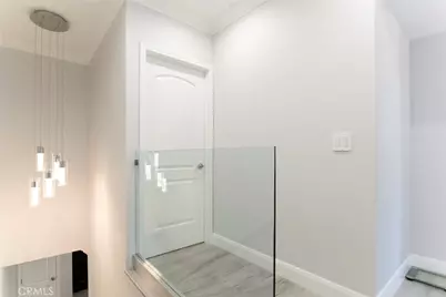 7901 Via Stefano, Burbank, CA 91504 - Photo 25