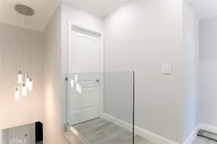 7901 Via Stefano, Burbank, CA 91504 - Photo 25