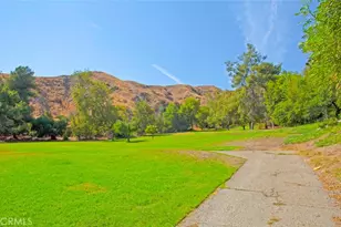 7901 Via Stefano, Burbank, CA 91504 - Photo 57