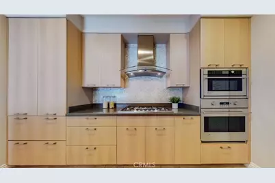 568 Caruso Avenue, Glendale, CA 91210 - Photo 9