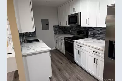 121 Sinclair Avenue #103, Glendale, CA 91206 - Photo 7